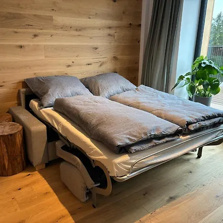 Apartbene Lägenhet