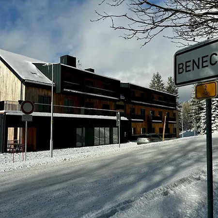 Apartbene *